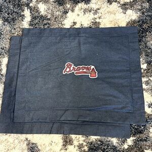 NWOT 2 Large Genuine Merchandise by Dan River Denim Atlanta Braves Pillow Shams